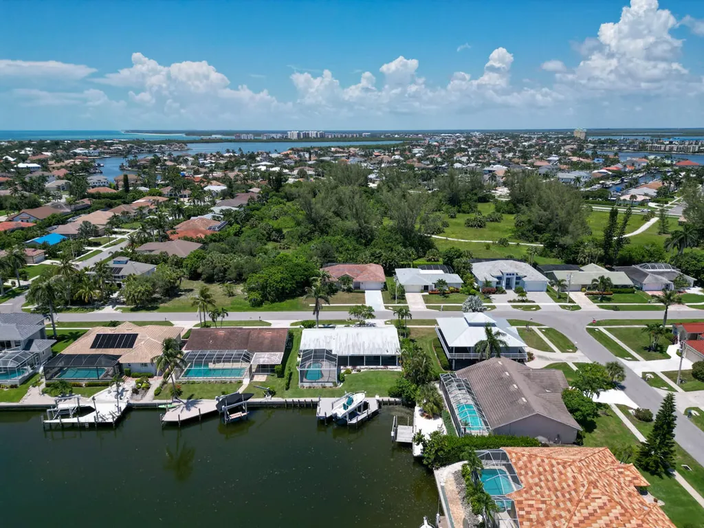 621 Diplomat Court Marco Island FL 34145