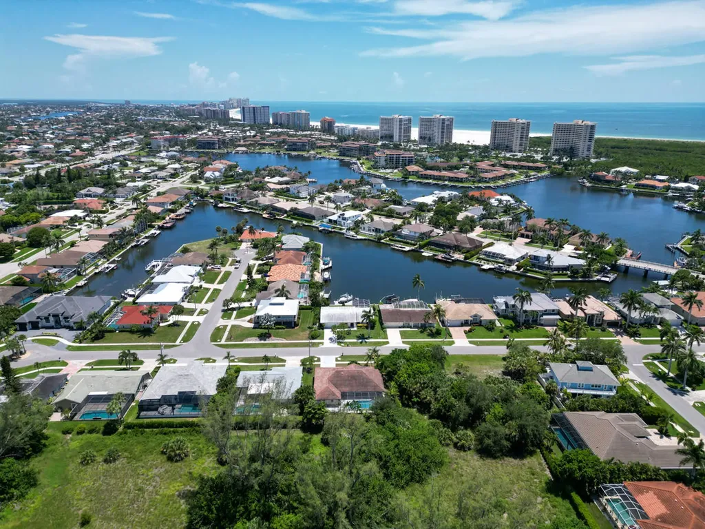 621 Diplomat Court Marco Island FL 34145