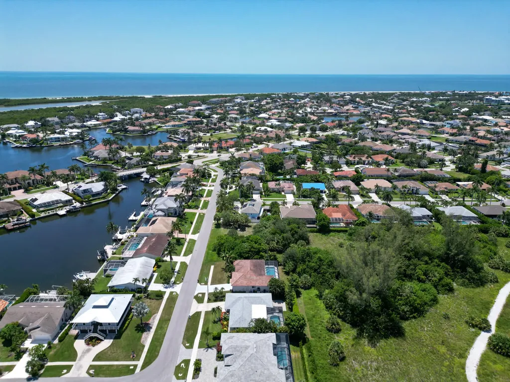 621 Diplomat Court Marco Island FL 34145