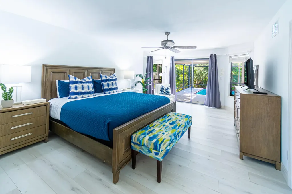 621 Diplomat Court Marco Island FL 34145