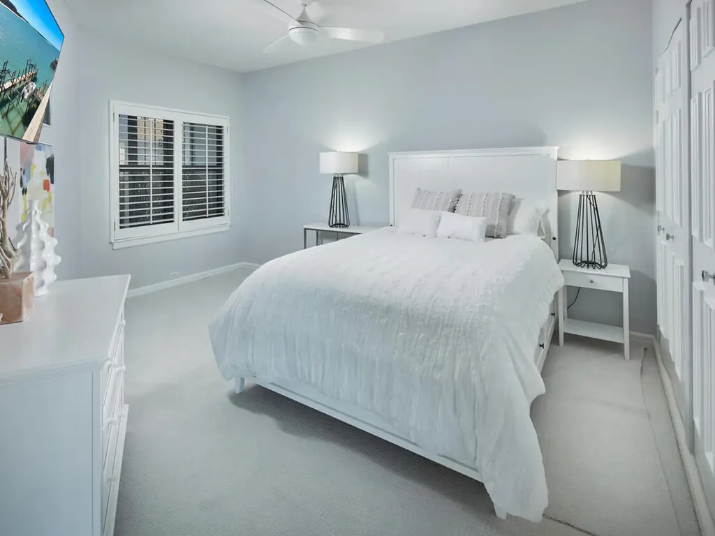 324 La Peninsula Boulevard Naples FL 34113