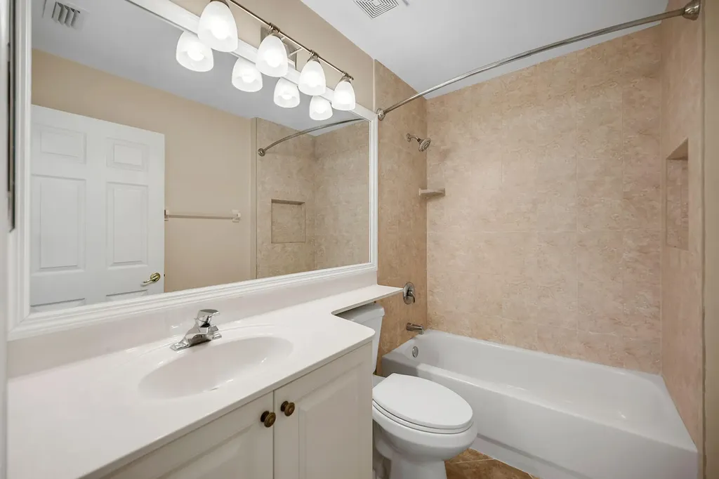 1293 Barrigona Court Naples FL 34119