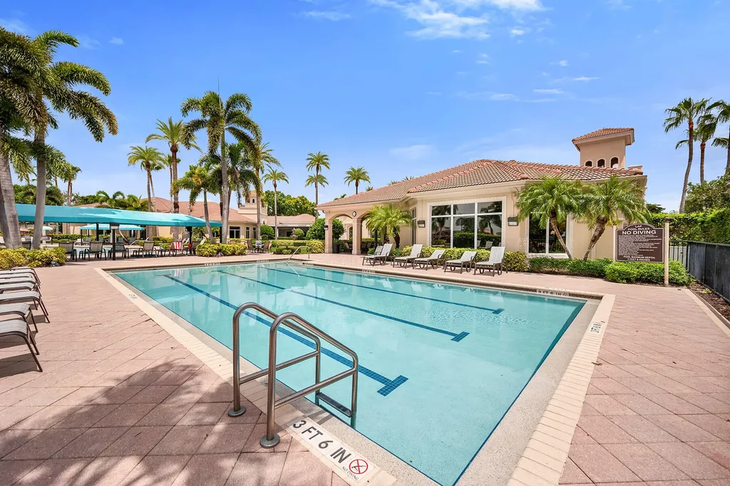 1293 Barrigona Court Naples FL 34119