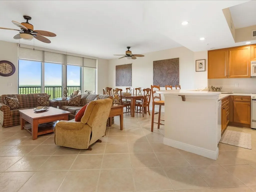 1065 Borghese Naples FL 34114