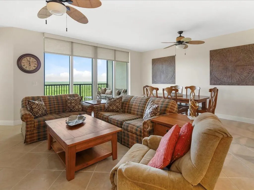 1065 Borghese Naples FL 34114