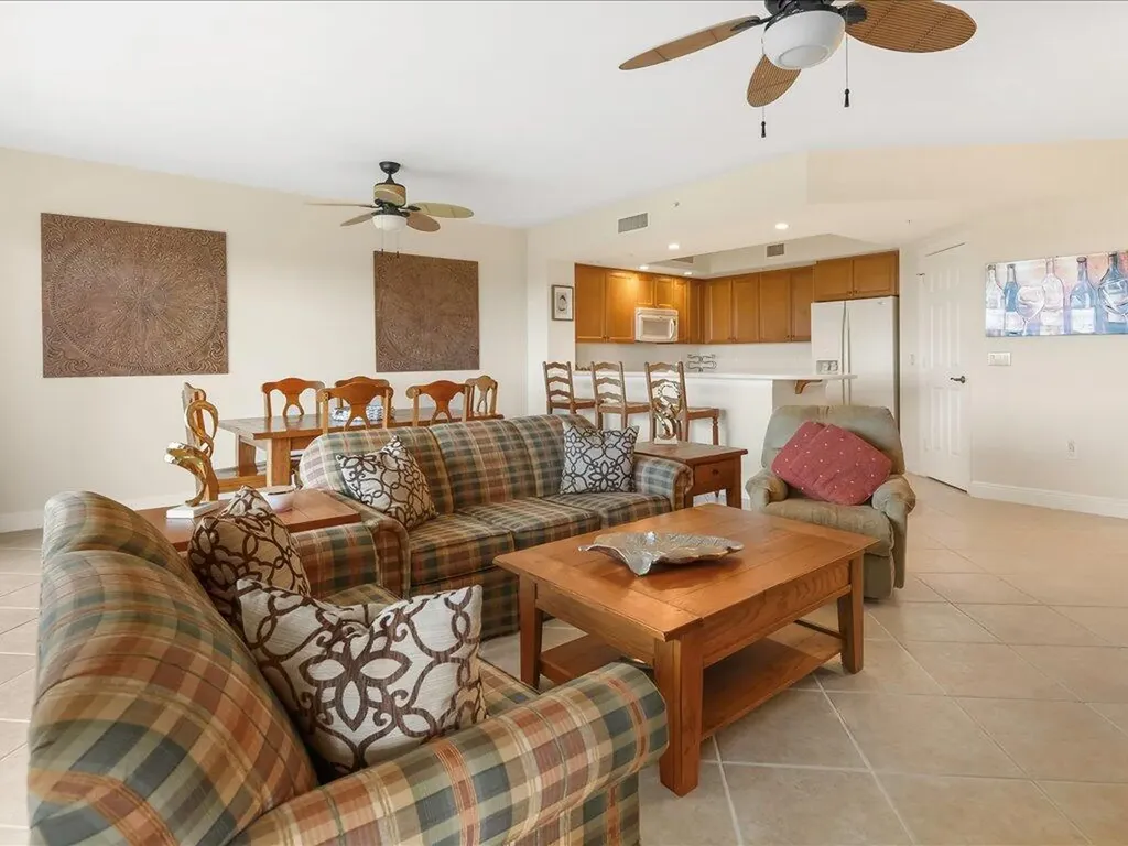 1065 Borghese Naples FL 34114