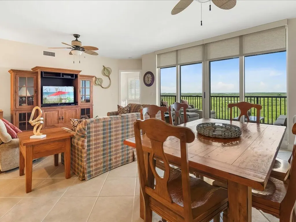 1065 Borghese Naples FL 34114