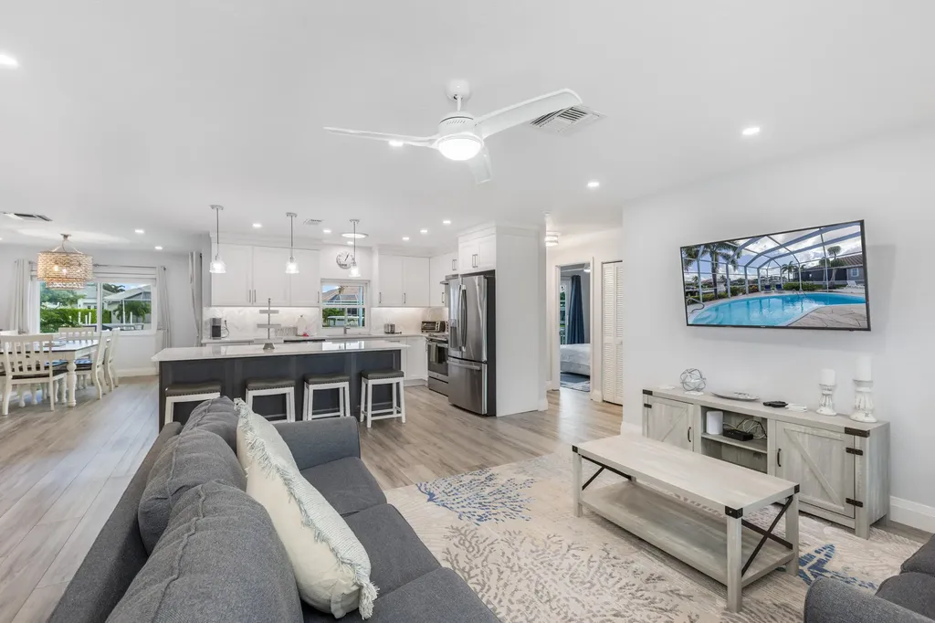 768 Sea Court Marco Island FL 34145