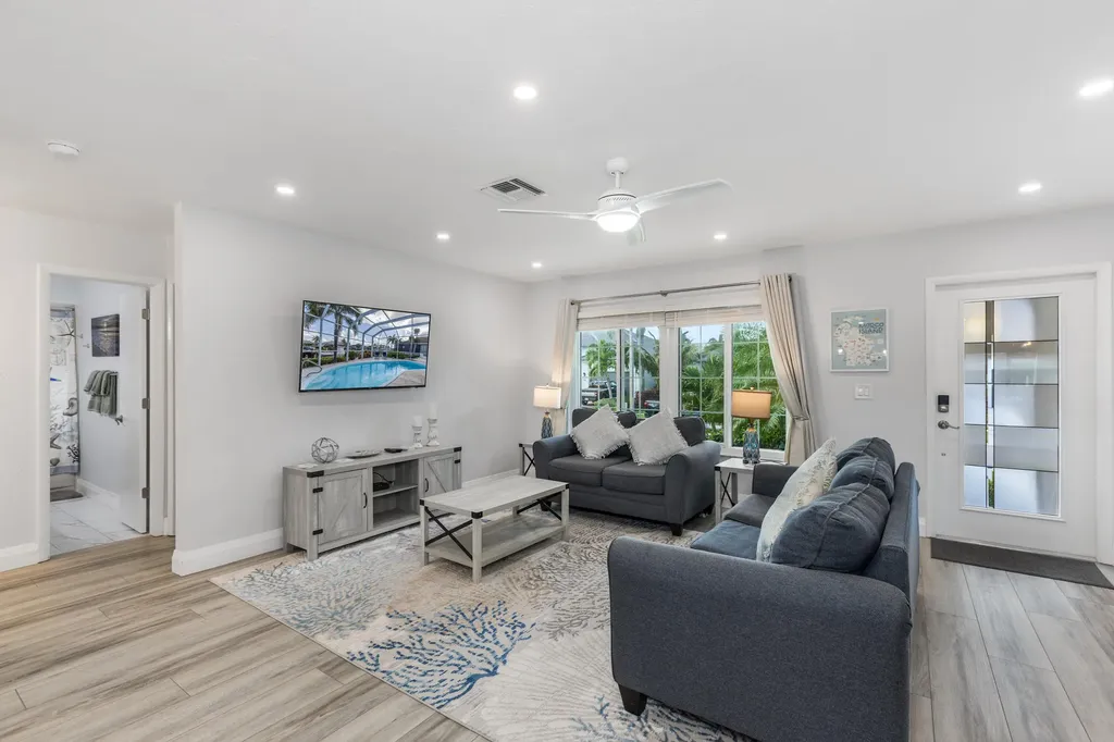 768 Sea Court Marco Island FL 34145