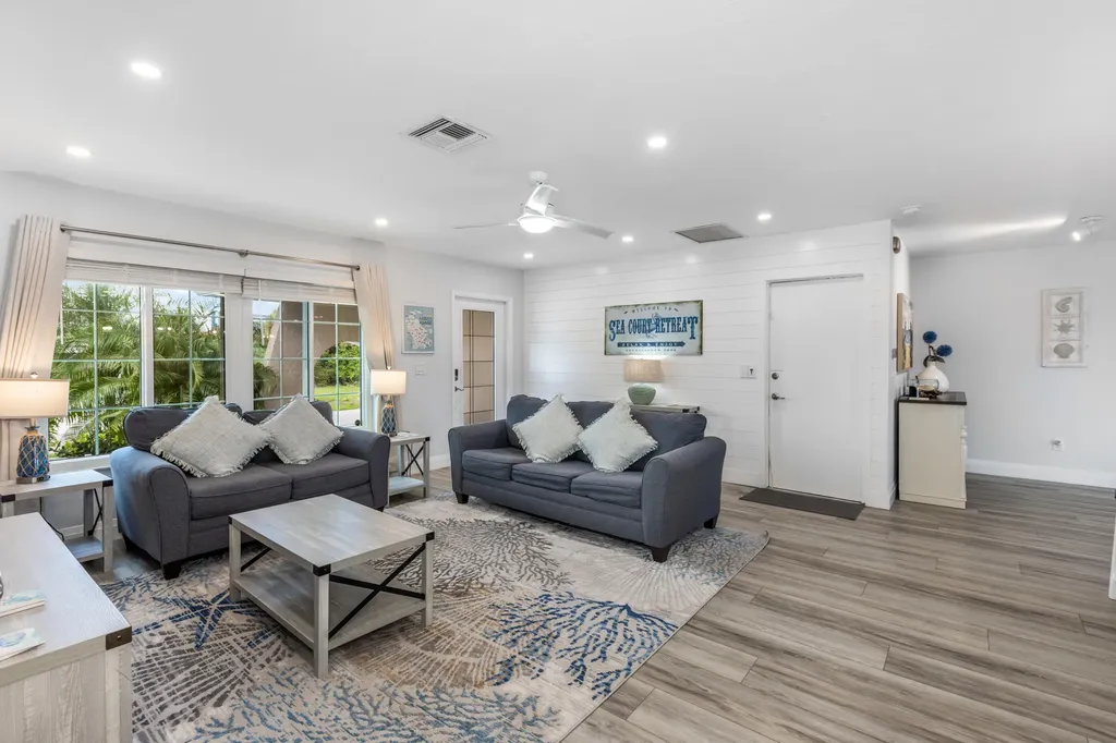 768 Sea Court Marco Island FL 34145