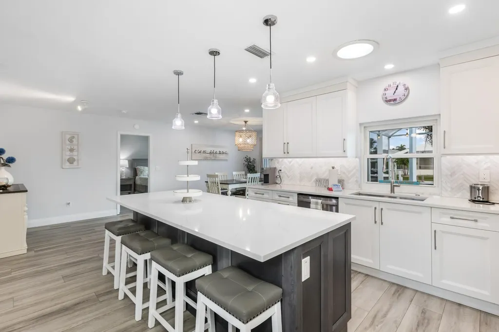 768 Sea Court Marco Island FL 34145