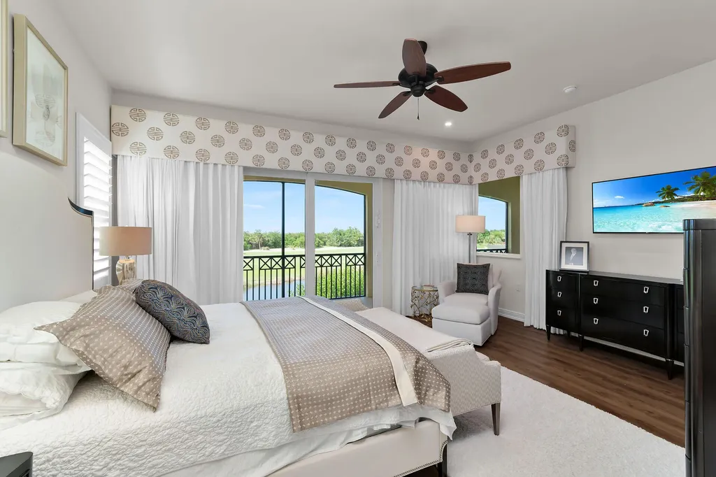 1502 Borghese Lane Naples FL 34114