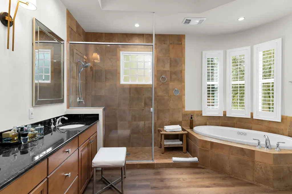 1502 Borghese Lane Naples FL 34114