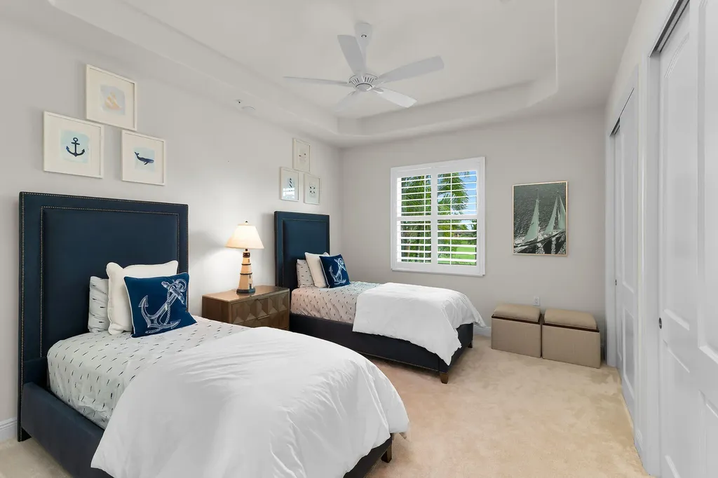 1502 Borghese Lane Naples FL 34114