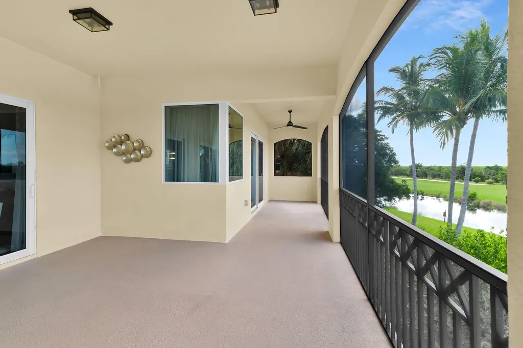 1502 Borghese Lane Naples FL 34114