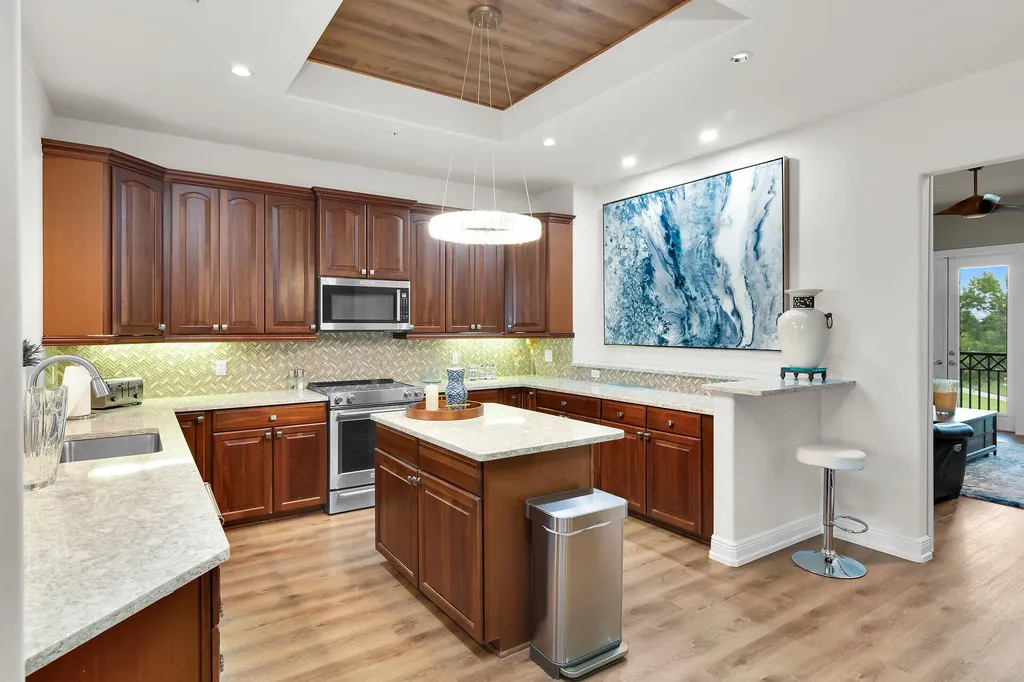 1502 Borghese Lane Naples FL 34114