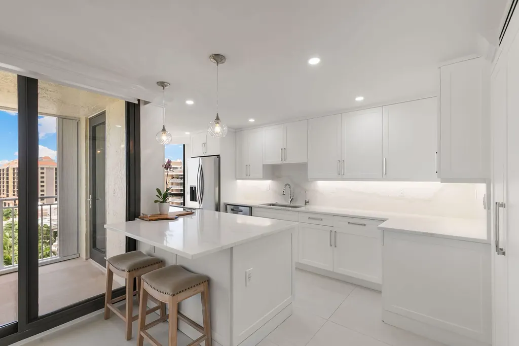 520 S Collier Boulevard Marco Island FL 34145