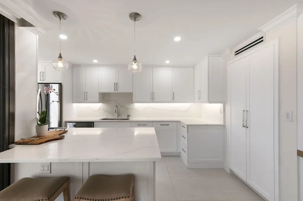 520 S Collier Boulevard Marco Island FL 34145