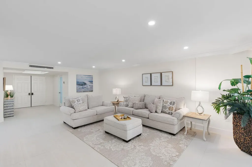 520 S Collier Boulevard Marco Island FL 34145