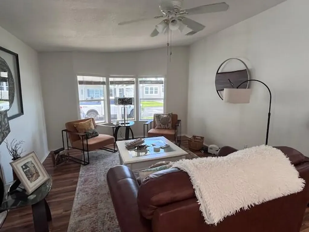 65 Turquoise Avenue Naples FL 34114