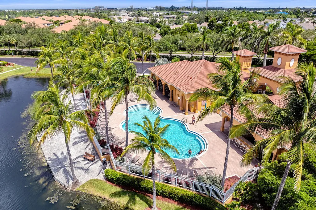 15605 Ocean Walk Circle Fort Myers FL 33908