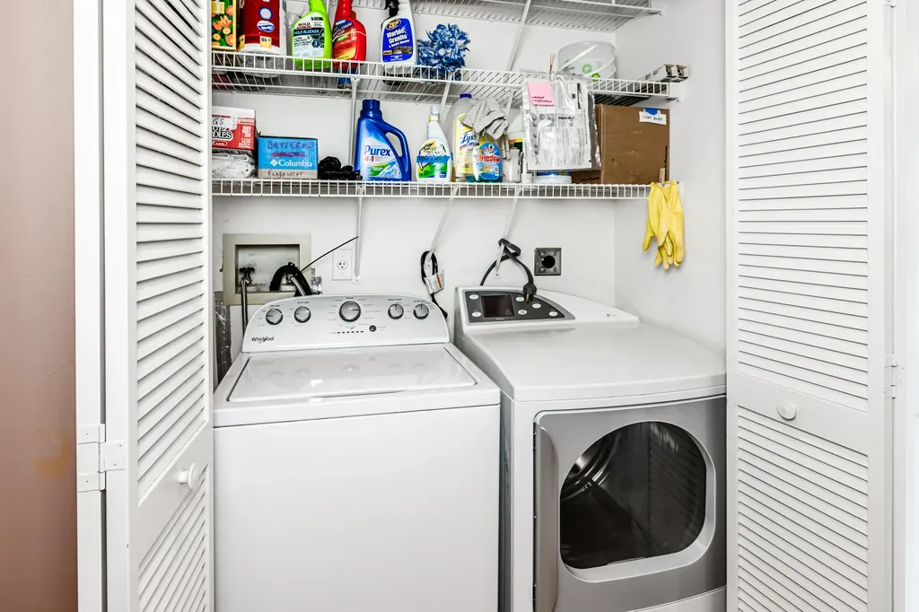 816 W Elkcam Marco Island FL 34145