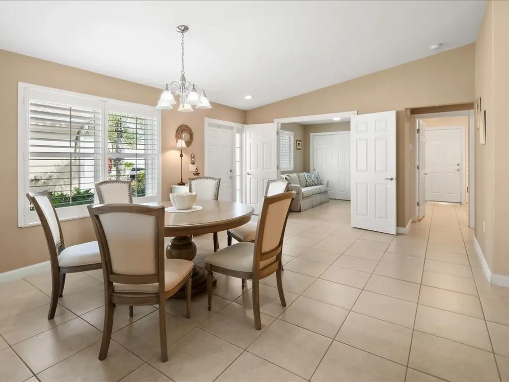 8672 Genova Court Naples FL 34114