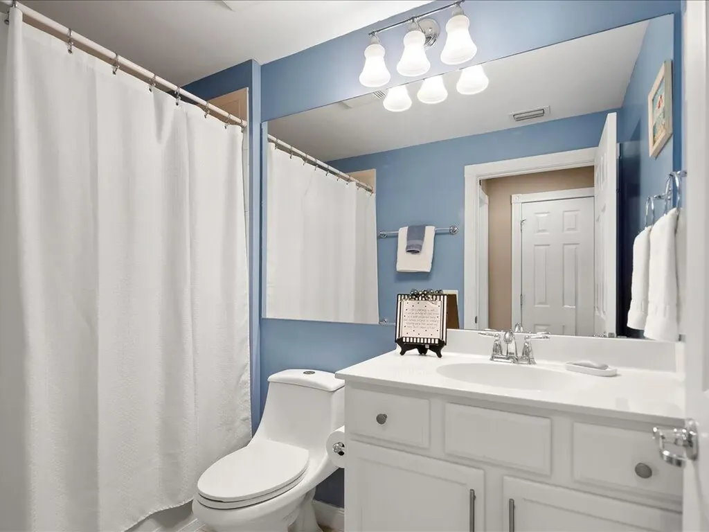 8672 Genova Court Naples FL 34114