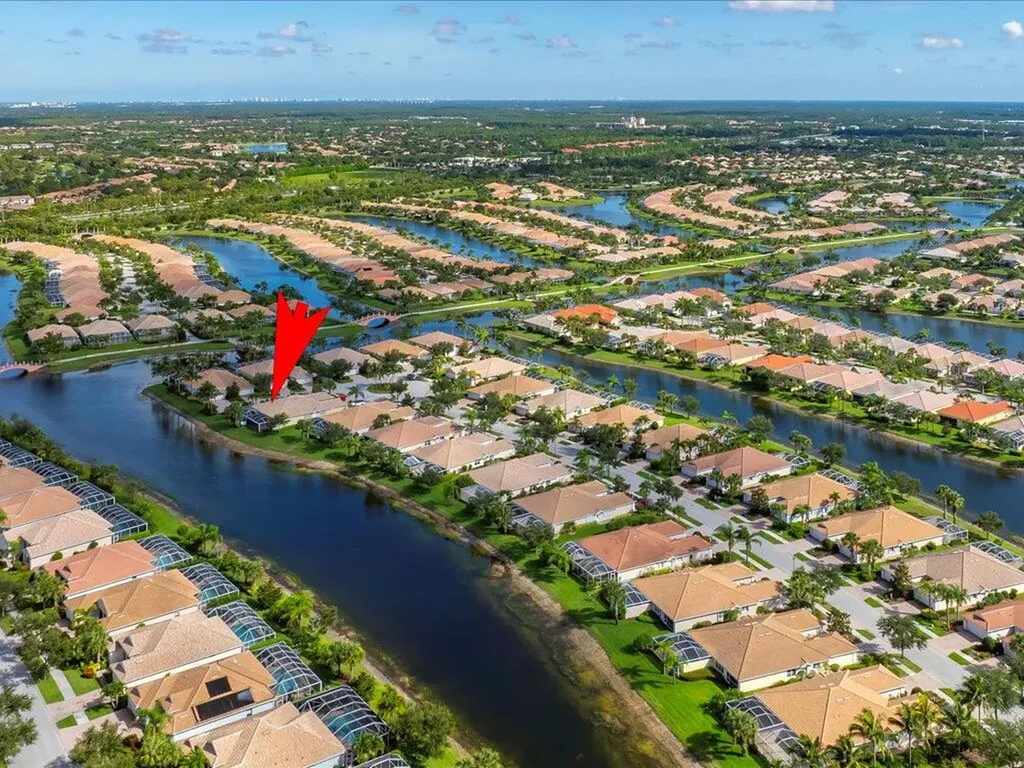 8672 Genova Court Naples FL 34114