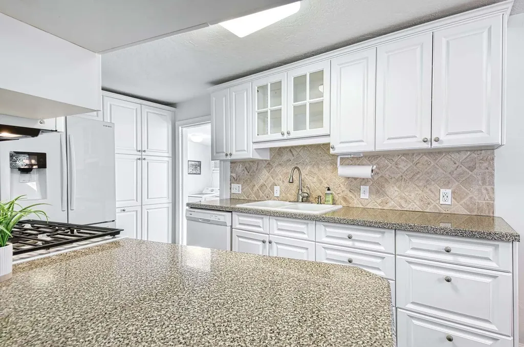 2 Sonderhen Drive Naples FL 34114