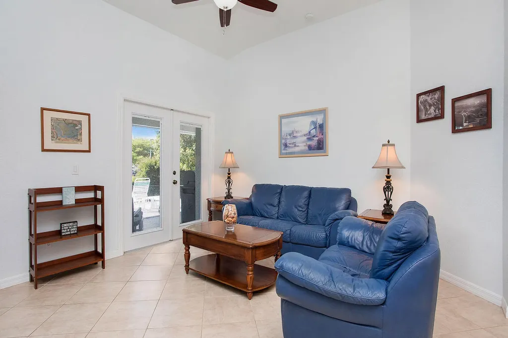 1825 N Bahama Avenue Marco Island FL 34145