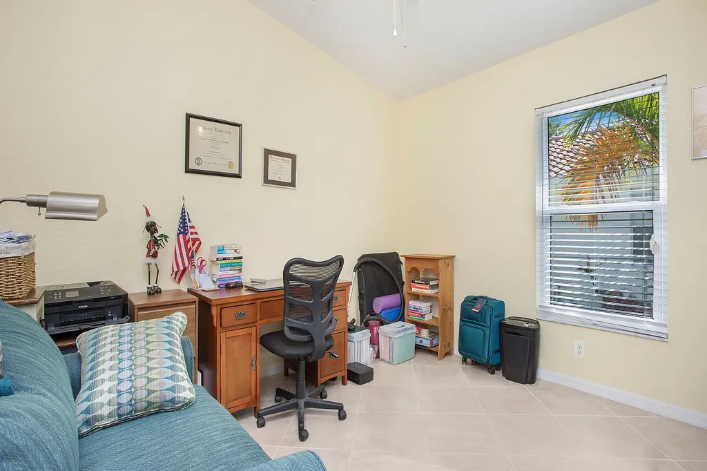 1825 N Bahama Avenue Marco Island FL 34145