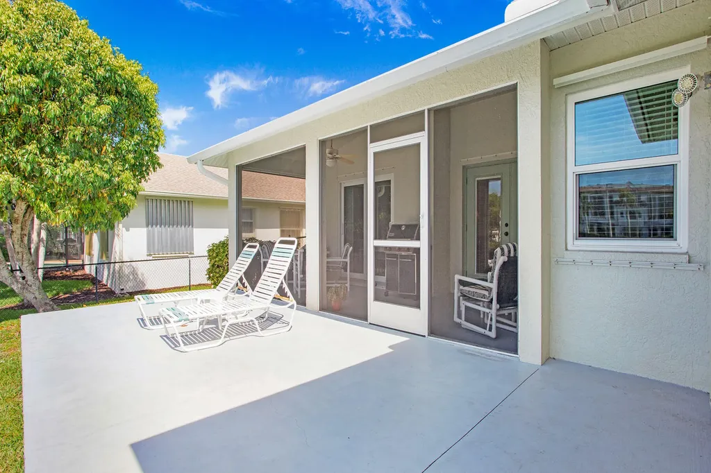 1825 N Bahama Avenue Marco Island FL 34145