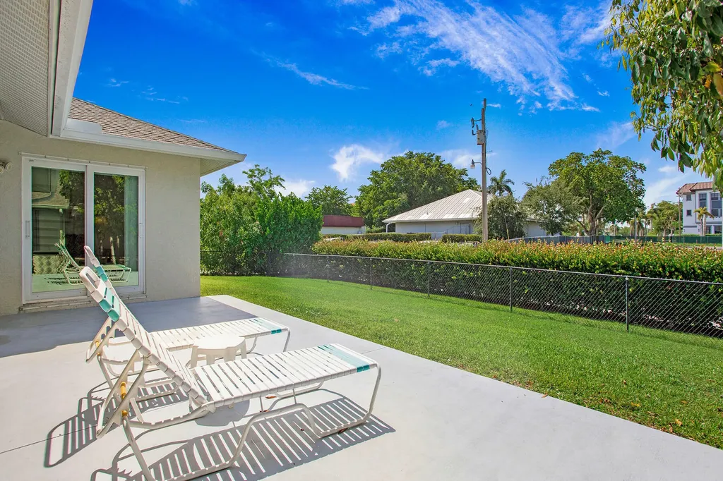 1825 N Bahama Avenue Marco Island FL 34145