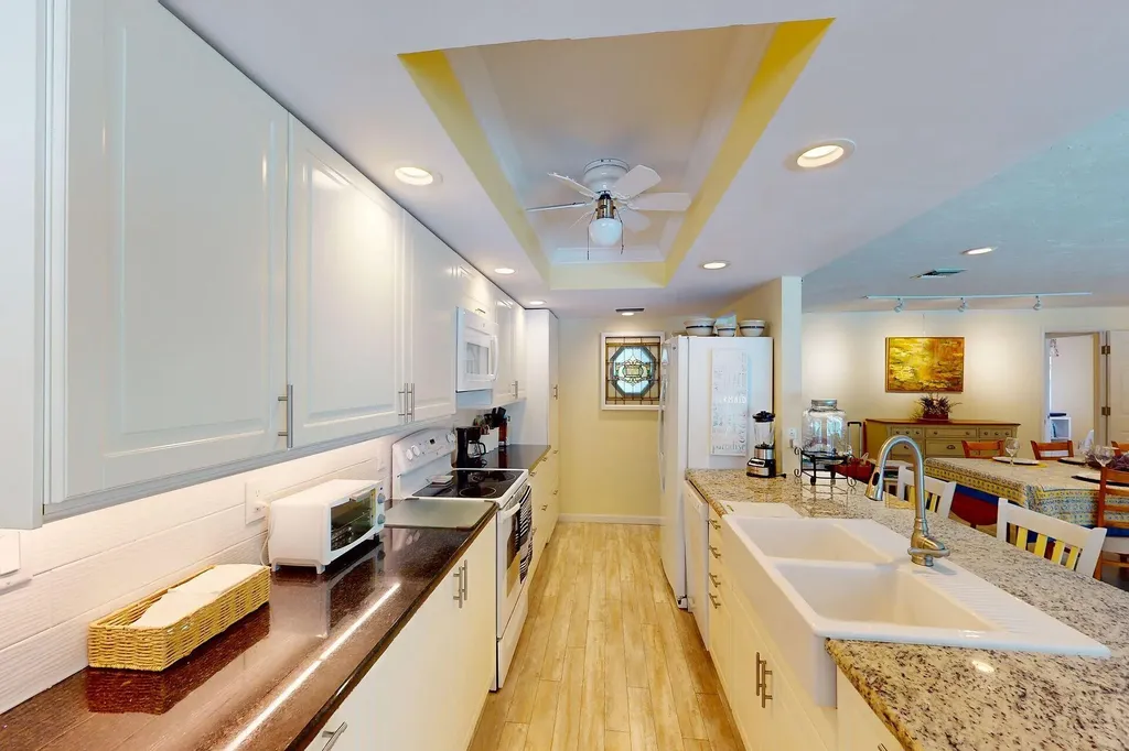 775 Saturn Court Marco Island FL 34145