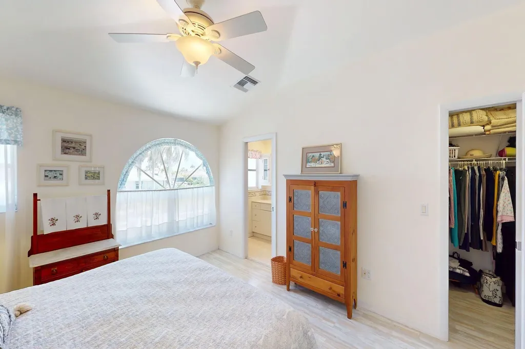 775 Saturn Court Marco Island FL 34145