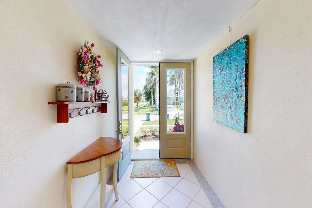 775 Saturn Court Marco Island FL 34145