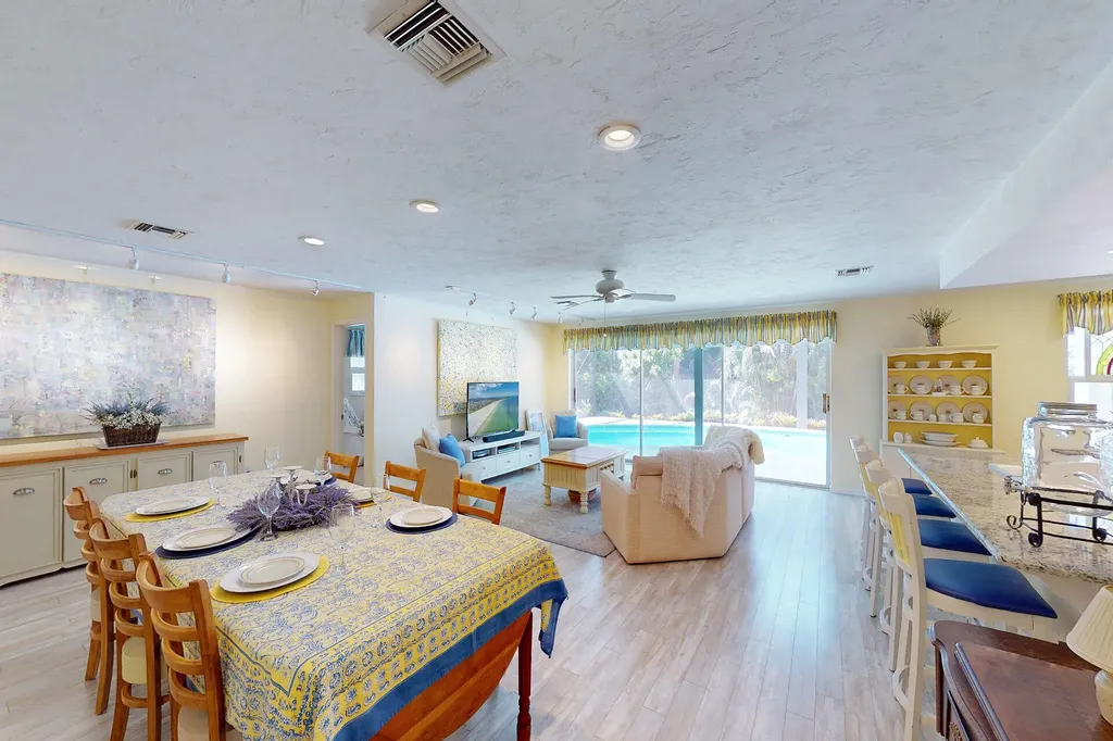 775 Saturn Court Marco Island FL 34145