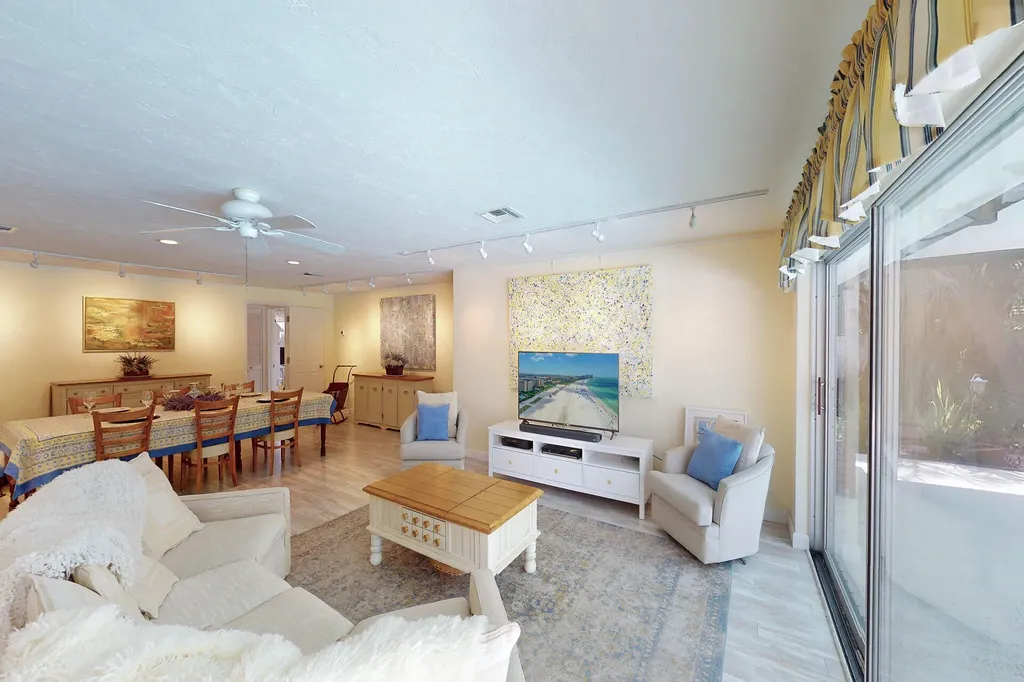 775 Saturn Court Marco Island FL 34145