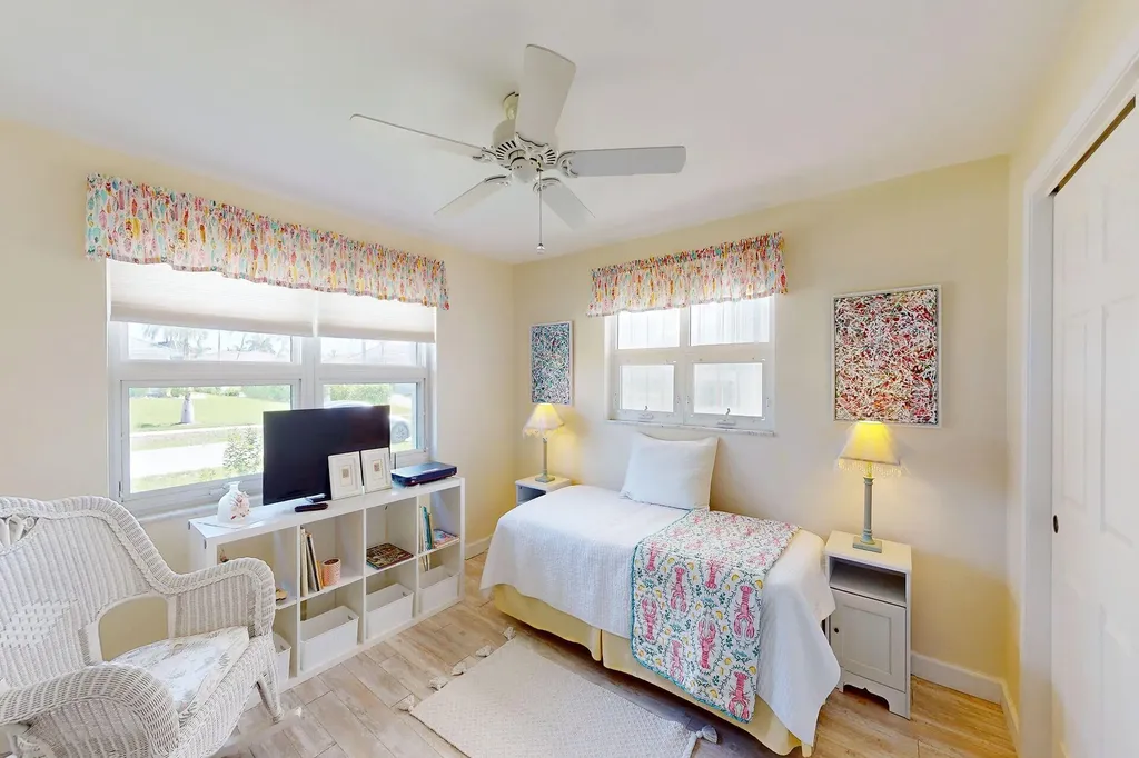 775 Saturn Court Marco Island FL 34145