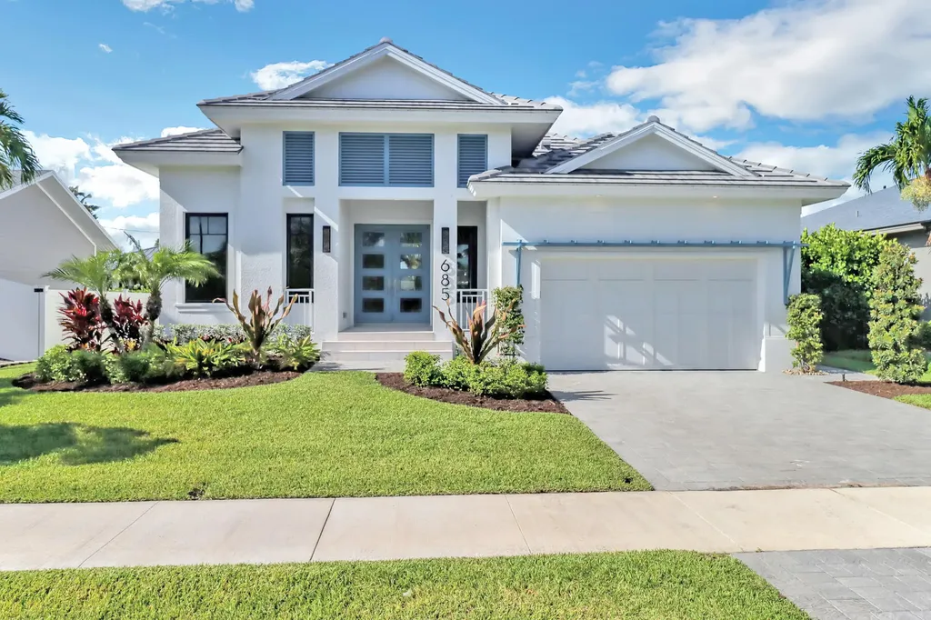 685 6th Avenue Marco Island FL 34145
