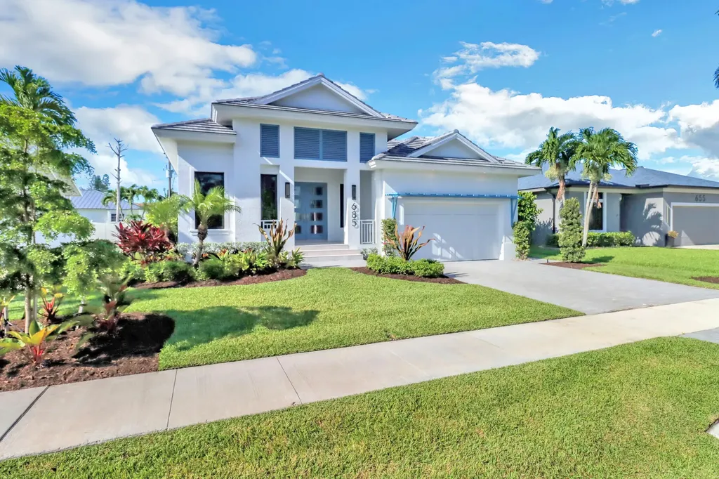 685 6th Avenue Marco Island FL 34145
