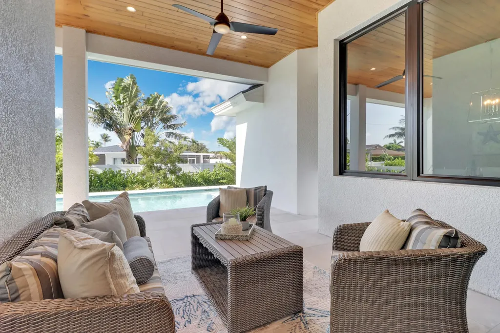 685 6th Avenue Marco Island FL 34145