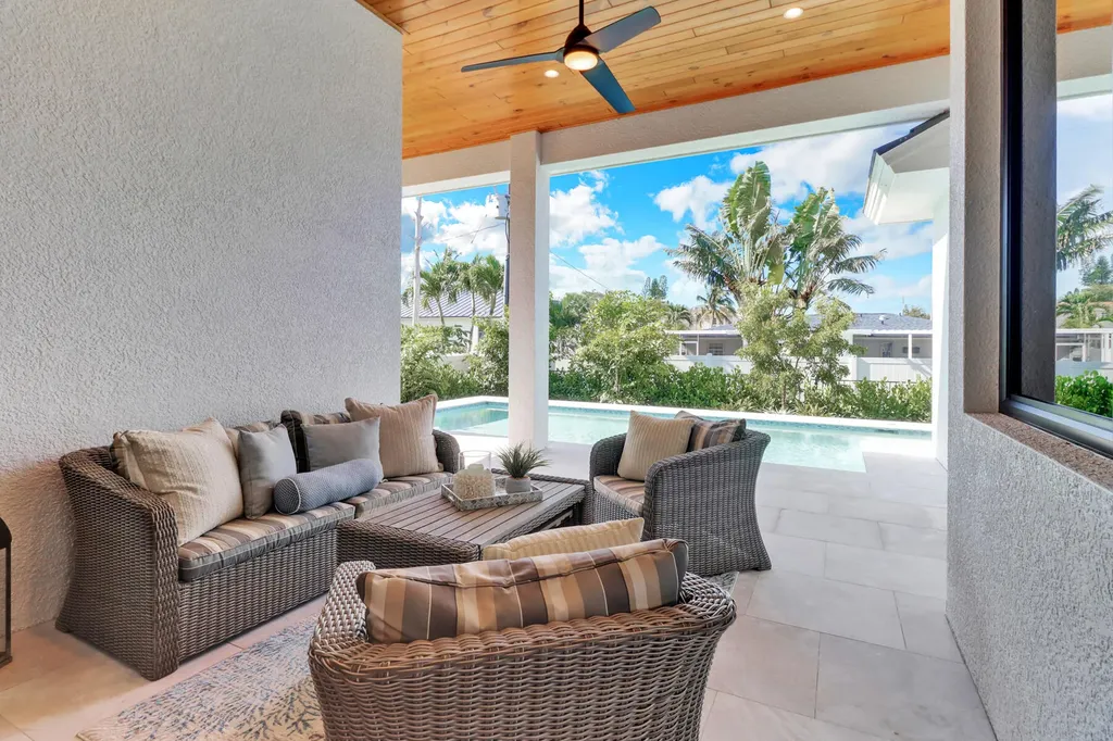 685 6th Avenue Marco Island FL 34145