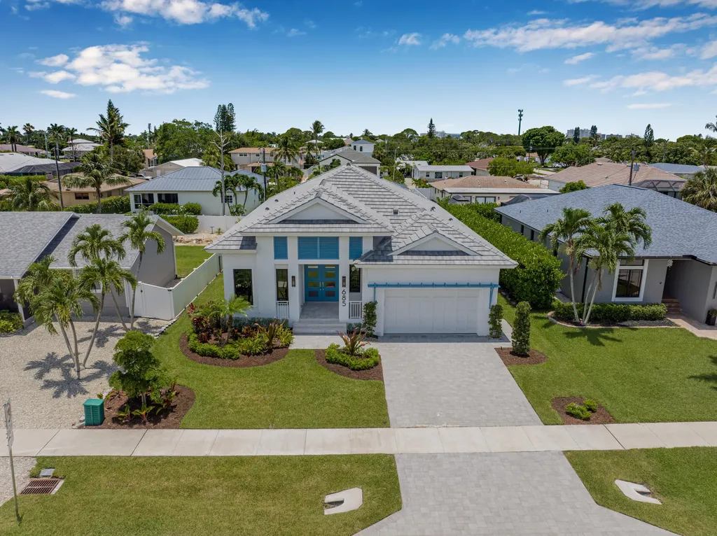 685 6th Avenue Marco Island FL 34145