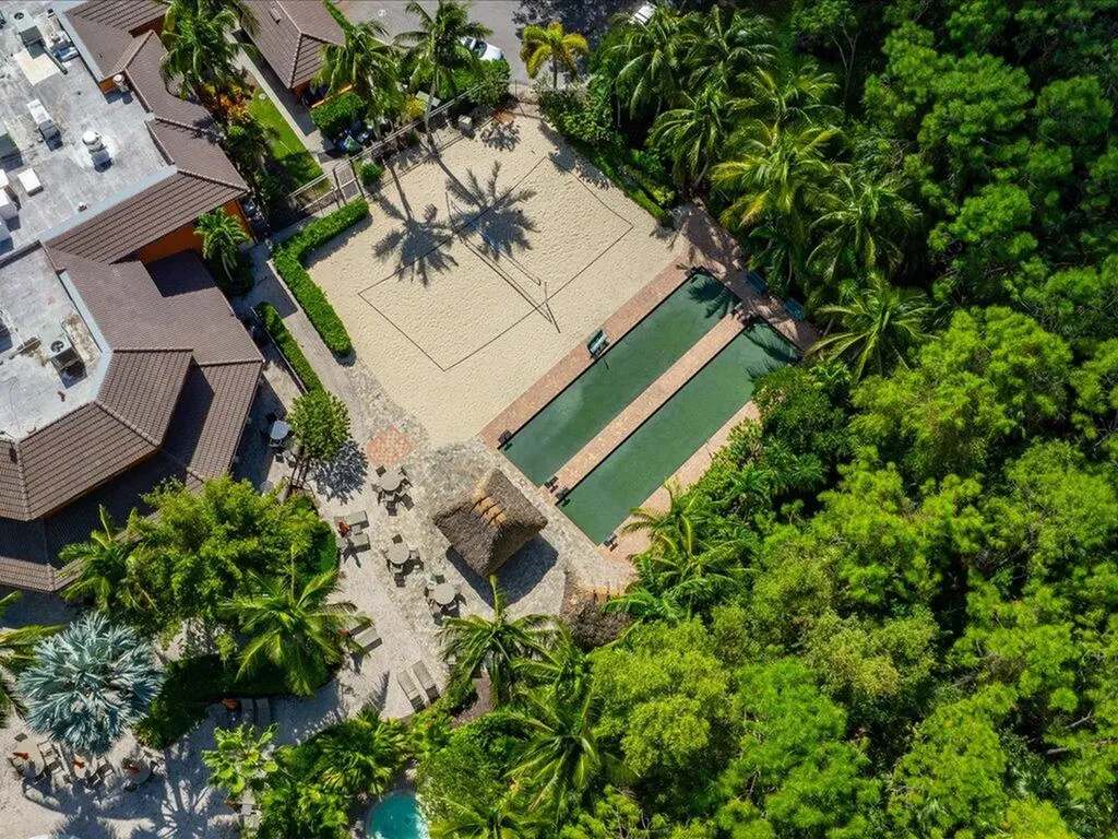 9098 Capistrano S Naples FL 34113