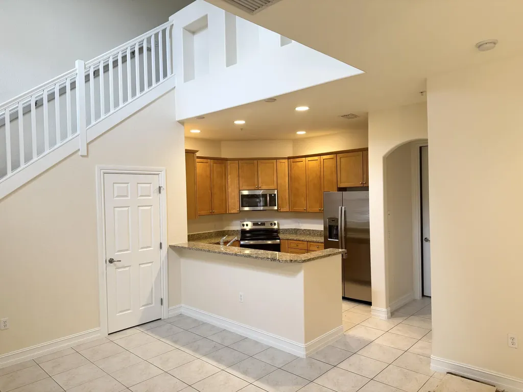 9098 Capistrano S Naples FL 34113