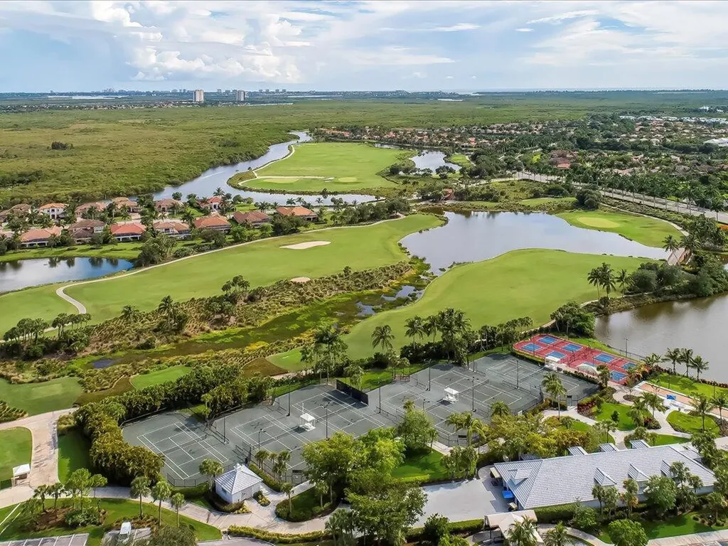 4655 Hawks Nest Way Naples FL 34114