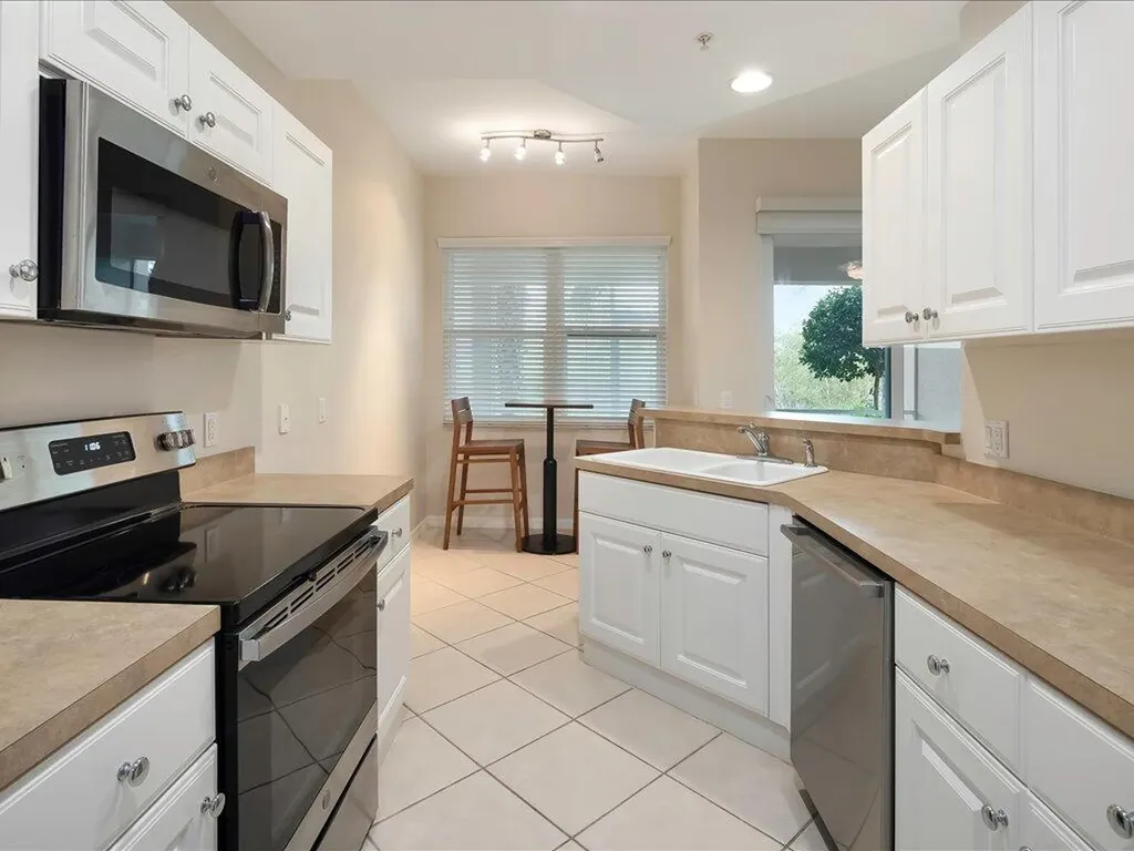 4655 Hawks Nest Way Naples FL 34114