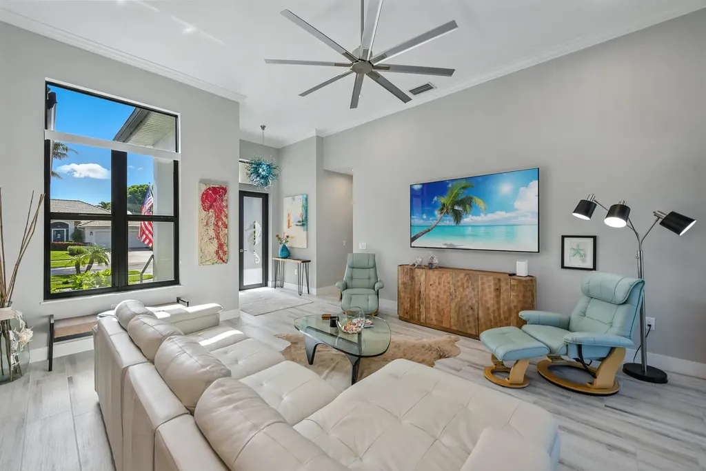 370 Regatta Street Marco Island FL 34145